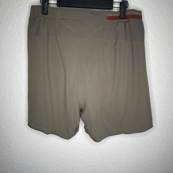 Lululemon Mens Shorts Size S Fast Free Lined Running Short 6" Athleisure Wear - Picture 2 of 15